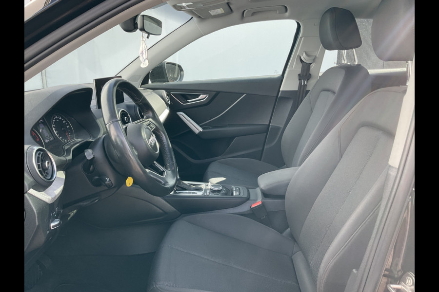 Audi Q2 1.0 TFSI Automaat Sport Pro Line Pano Cruise PDC Stoelverw Hoogzitter!