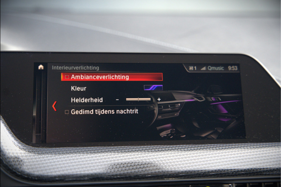 BMW 1-serie 118i High Executive Edition | Virtual Dash | Apple Carplay | Stoelverwarming | Leer | Led | Keyless | PDC | Shadow Line | Automaat | M Sport Stuur | Climate Control | Cruise Control |