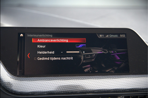 BMW 1-serie 118i High Executive Edition | Virtual Dash | Apple Carplay | Stoelverwarming | Leer | Led | Keyless | PDC | Shadow Line | Automaat | M Sport Stuur | Climate Control | Cruise Control |
