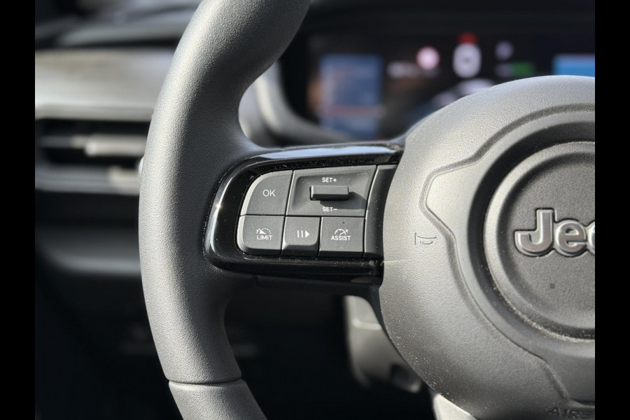 Jeep Avenger Aut. Longitude 54kWh | Navi | Carplay | Stoelverwarming |