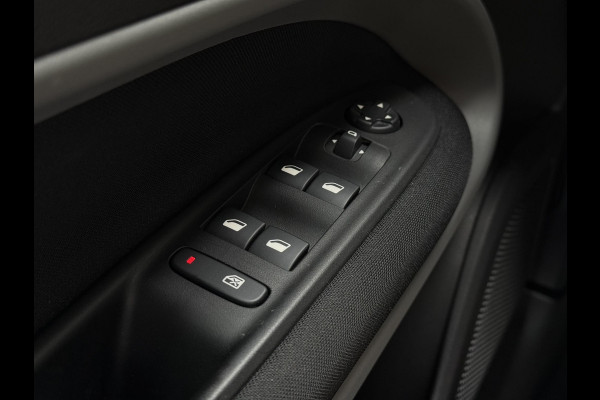 Jeep Avenger Aut. Longitude 54kWh | Navi | Carplay | Stoelverwarming |