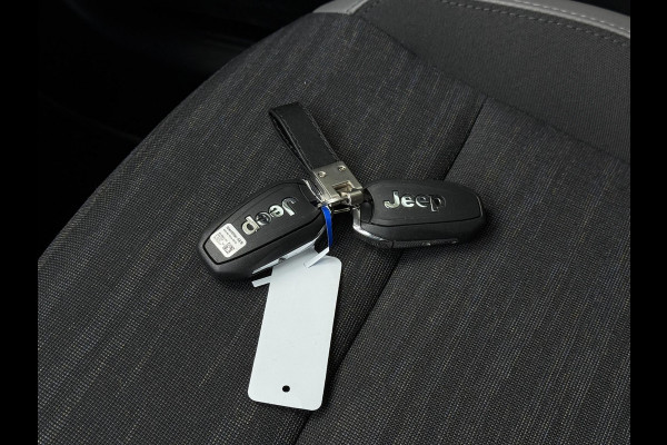 Jeep Avenger Aut. Longitude 54kWh | Navi | Carplay | Stoelverwarming |