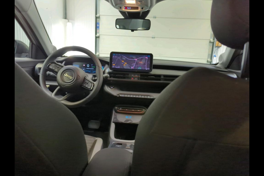 Jeep Avenger Aut. Longitude 54kWh | Navi | Carplay | Stoelverwarming |