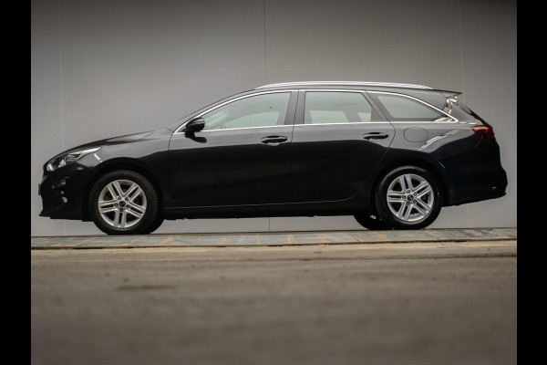 Kia Ceed Sportswagon 1.4 T-GDi DynamicLine Sport (APPLECARPLAY,NAVI,CAMERA,PDC,CLIMATE,CRUISE,LED,SPORTSTOELEN,LM VELGEN)