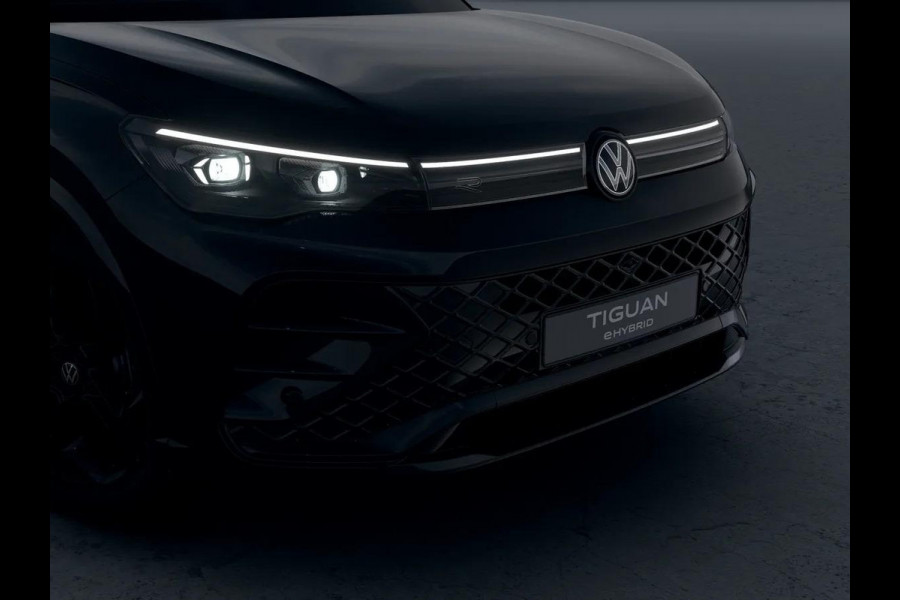 Volkswagen Tiguan R-Line-Edition 1.5 eHybrid 200 kW / 272 pk SUV 6 v