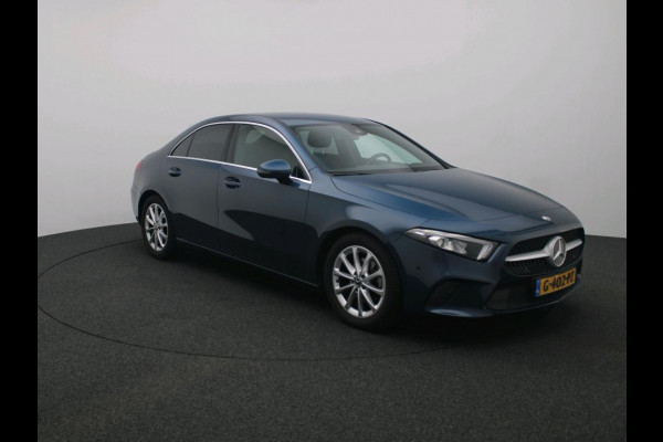 Mercedes-Benz A-Klasse 180 Aut. Luxury M-BUX | LED | Navi | Camera | CarPlay