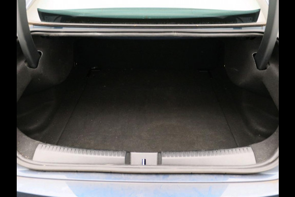 Mercedes-Benz CLA-Klasse 180 Aut. Business Sol. | LED |  Navi | Camera |