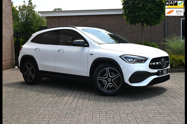 Mercedes-Benz GLA 250 e Business Solution AMG Limited Adaptive Keyless Camera Sfeerverlichting 19''