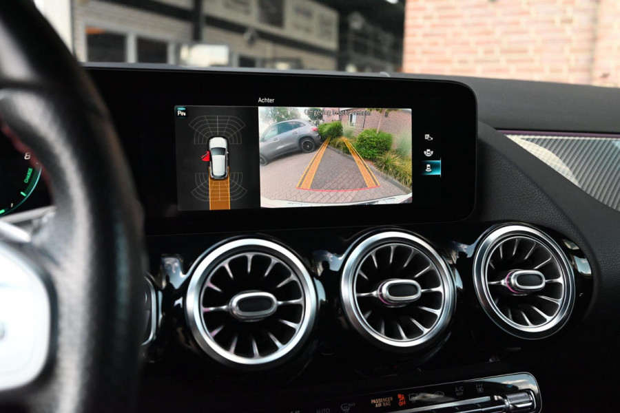 Mercedes-Benz GLA 250 e Business Solution AMG Limited Adaptive Keyless Camera Sfeerverlichting 19''