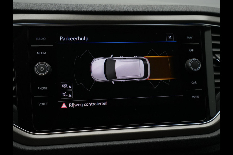 Volkswagen T-Roc 1.0 TSI 110pk Style Virtual Cockpit Navi via App Pdc Clima