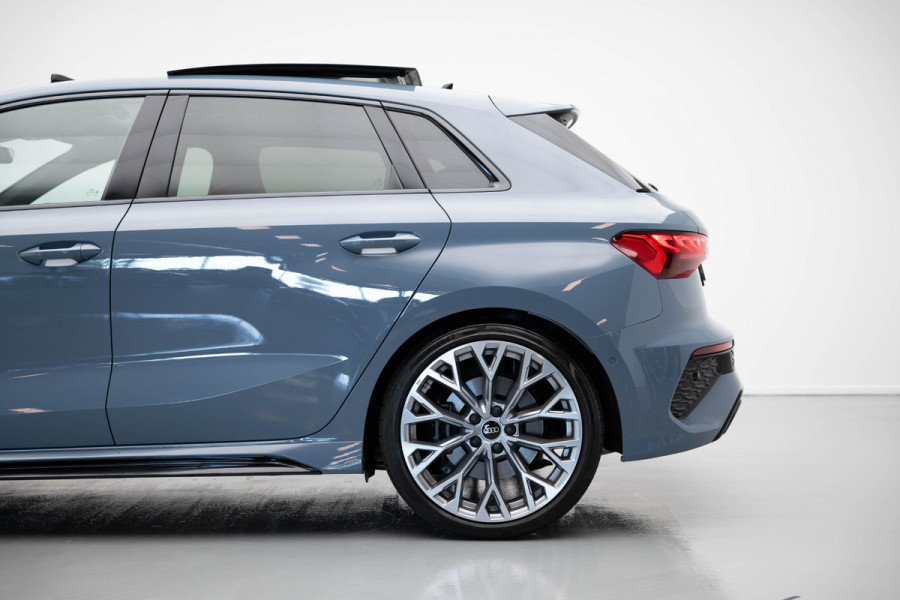 Audi RS3 Sportback 2.5 TFSI quattro |Pano|HUD|Adaptive|B&O|