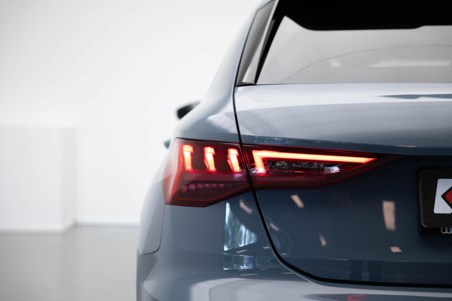Audi RS3 Sportback 2.5 TFSI quattro |Pano|HUD|Adaptive|B&O|