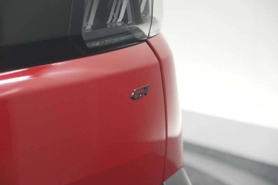 Peugeot 5008 PureTech 130 EAT8 GT | Elektrische Kofferklep | Camera | Adaptieve Cruise Control | Dodehoekdetectie