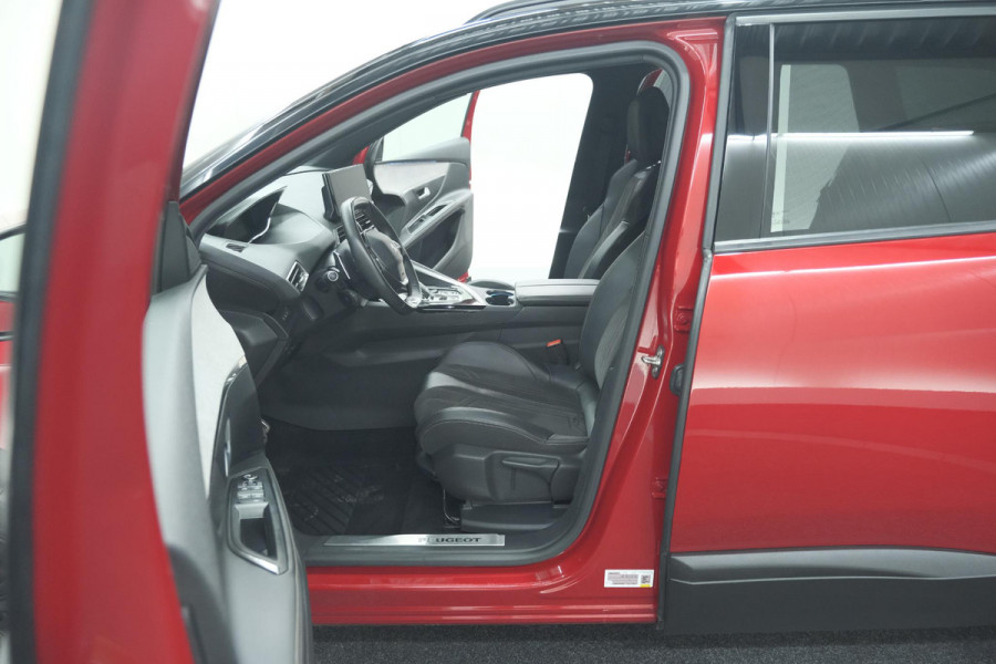 Peugeot 5008 PureTech 130 EAT8 GT | Elektrische Kofferklep | Camera | Adaptieve Cruise Control | Dodehoekdetectie