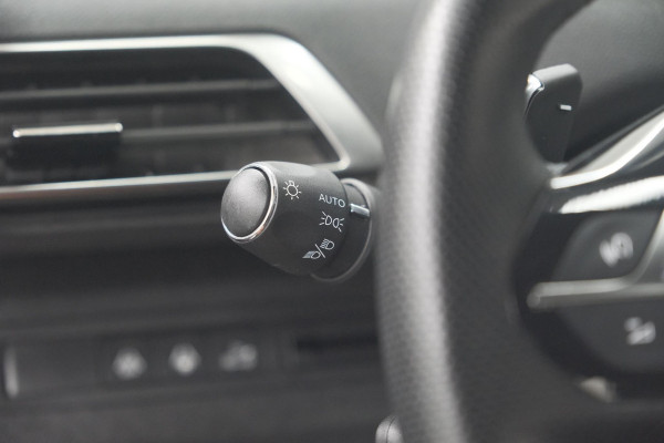 Peugeot 5008 PureTech 130 EAT8 GT | Elektrische Kofferklep | Camera | Adaptieve Cruise Control | Dodehoekdetectie