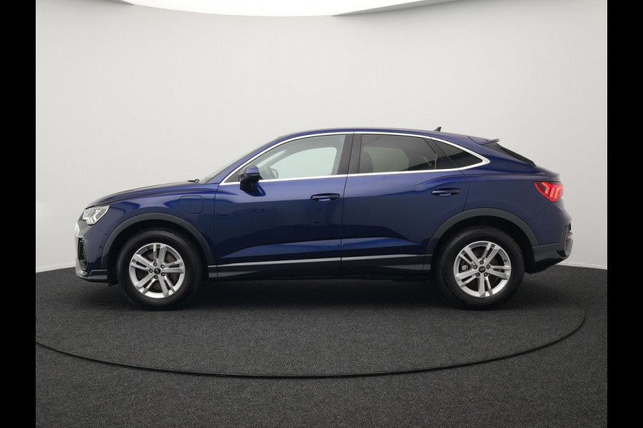Audi Q3 Sportback 45 TFSI e Advanced Edition Plug In Hybrid 245pk Dealer O.H PHEV | Adaptive Cruise | Sonos Premium Sound | Matrix LED |  Virtual | Parkassist | Navi Plus | Stoelverwarming | BLIS |