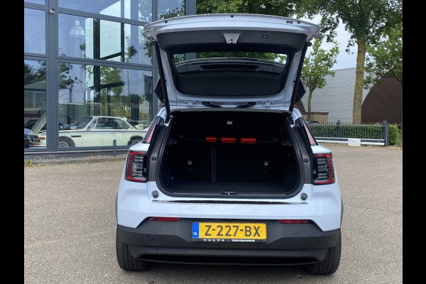 Volvo EX30 Single Motor Extended Range Plus 69 kWh ORIG. NL. NAP KM. | CAMERA | STOEL + STUURVERWARMING