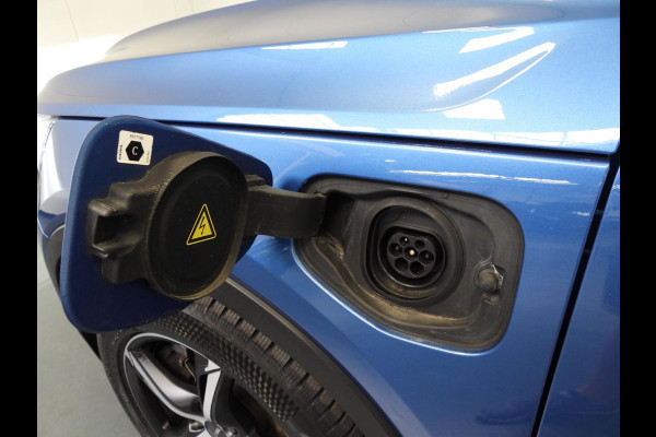 Volvo XC40 1.5 T4 Recharge R-Design NAVI/TREKHAAK/CAMERA/LED/18"LMV!