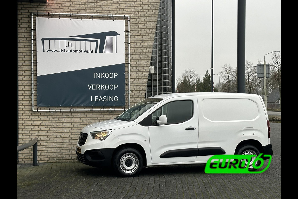 Opel Combo 1.5D L1H1*CARPLAY*NAVI*CRUISE*A/C*SHUIFDEUR* Opel Combo 1.5D L1H1*CARPLAY*NAVI*CRUISE*A/C*SHUIFDEUR*