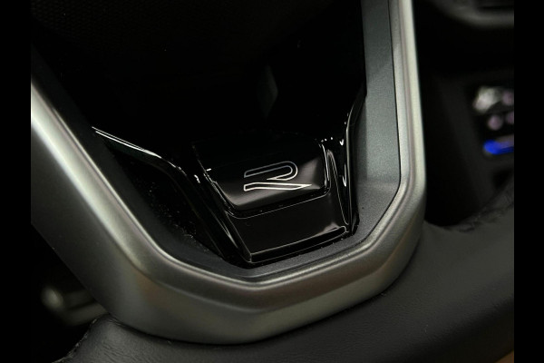 Volkswagen Taigo 1.5 TSI R-Line Edition Led | Pano | Virtual