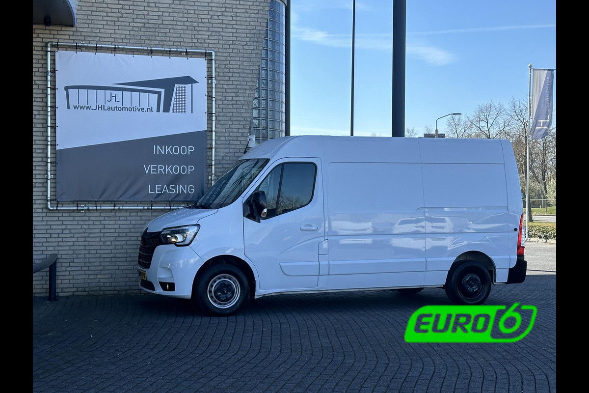 Renault Master T35 2.3 dCi 150 L2H2*NAVI*A/C*HAAK*CAM*TEL*3PERS* Renault Master T35 2.3 dCi 150 L2H2*NAVI*A/C*HAAK*CAM*TEL*3PERS*