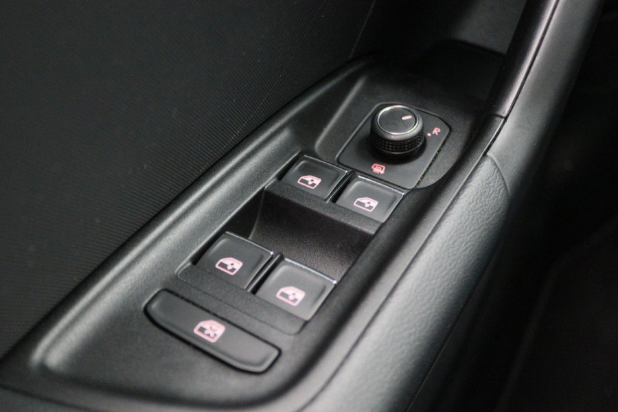Audi A1 Sportback 25 TFSI epic Virtual Cockpit, Airco, Cruise, Apple Carplay, Rijstrooksensor, 17''