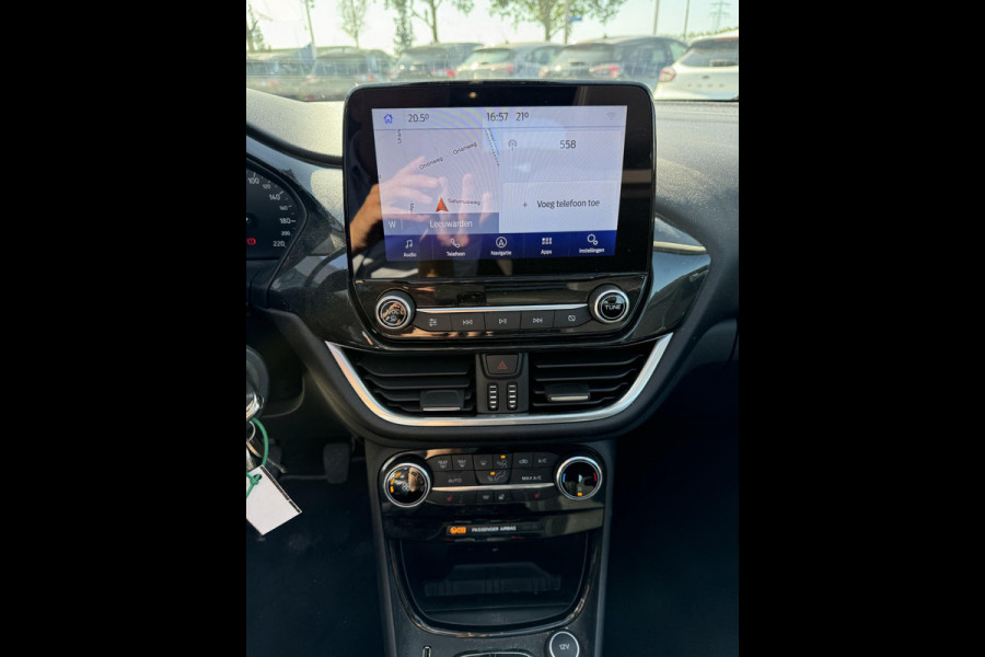 Ford Puma 1.0 EcoBoost Hybrid Titanium 125pk | Comfort pakket | Winterpack | Panoramadak | Trekhaak | Adaptieve Cruise | BLIS