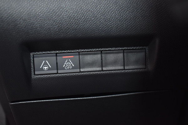 Peugeot 2008 1.2 PureTech130PK Aut. GT | LED | Navi | Camera