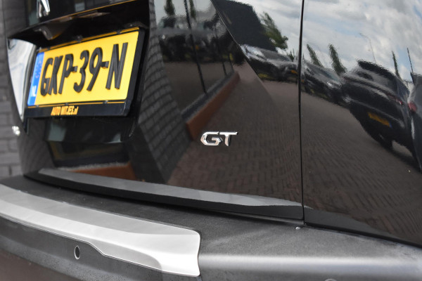 Peugeot 2008 1.2 PureTech130PK Aut. GT | LED | Navi | Camera