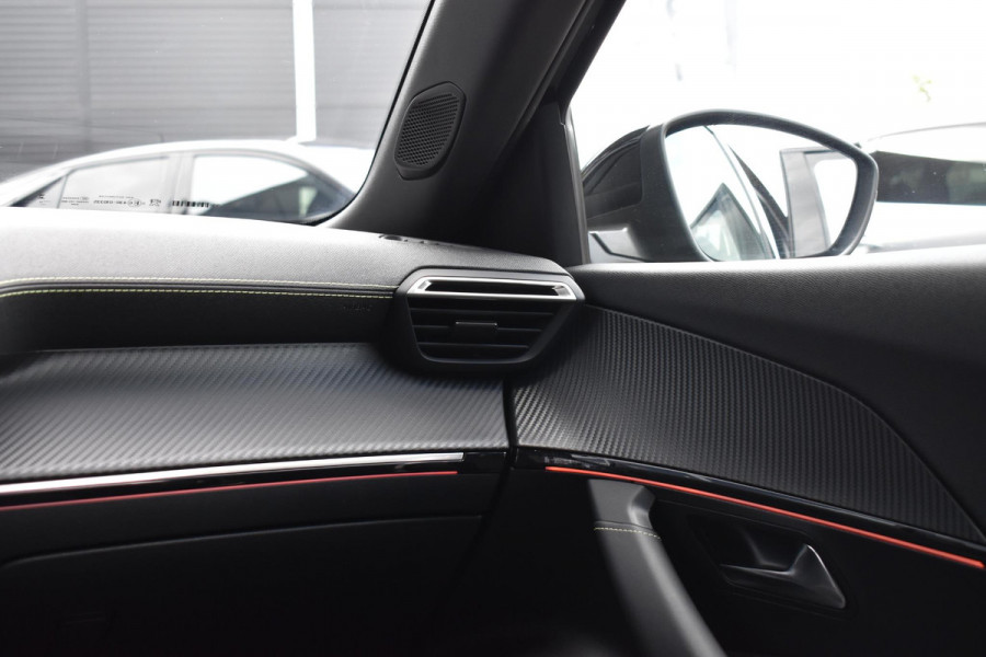 Peugeot 2008 1.2 PureTech130PK Aut. GT | LED | Navi | Camera
