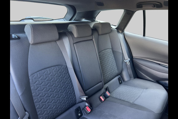Toyota Corolla Touring Sports Hybrid 140 Business