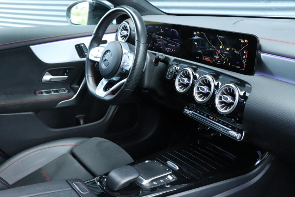 Mercedes-Benz CLA-Klasse 180 AMG | PANO - SFEER - VOLL!