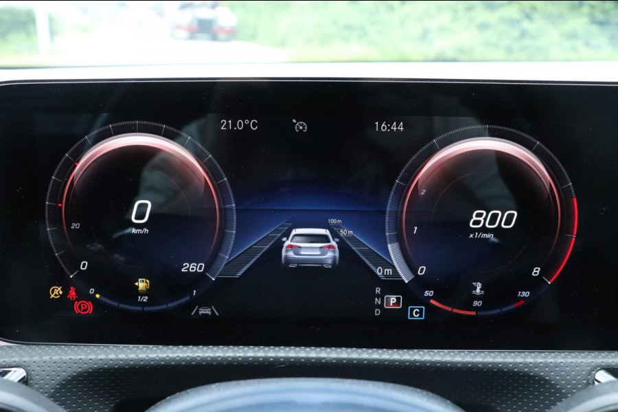Mercedes-Benz CLA-Klasse 180 AMG | PANO - SFEER - VOLL!