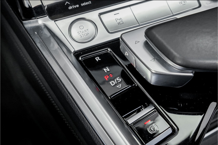 Audi e-tron 55 Quattro 95 kWh Pano ACC B&O 360° Trekhaak