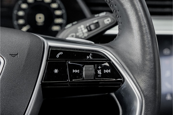 Audi e-tron 55 Quattro 95 kWh Pano ACC B&O 360° Trekhaak