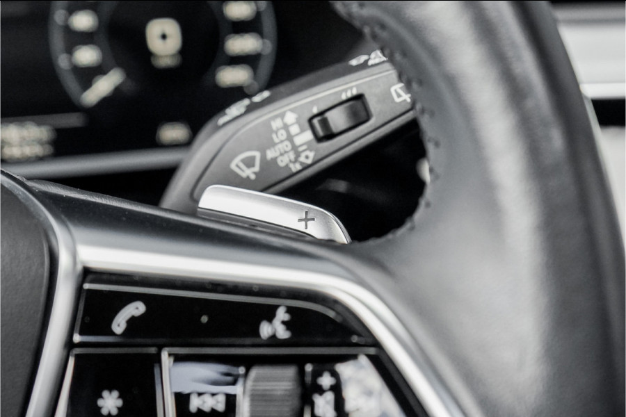 Audi e-tron 55 Quattro 95 kWh Pano ACC B&O 360° Trekhaak