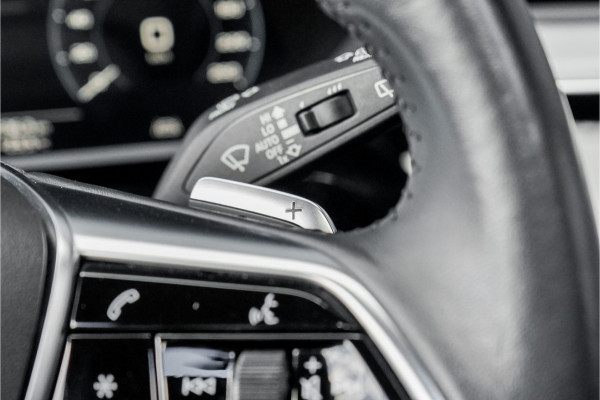 Audi e-tron 55 Quattro 95 kWh Pano ACC B&O 360° Trekhaak