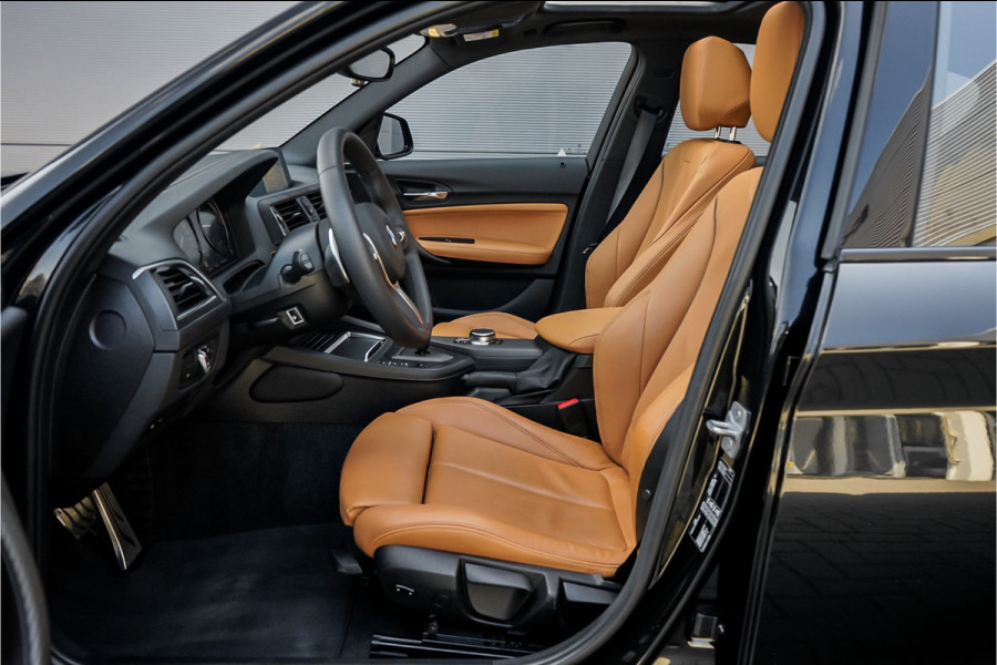 BMW 1-serie M140i Shadow Schuifdak H/K Stuurverw Camera CarPlay Leer