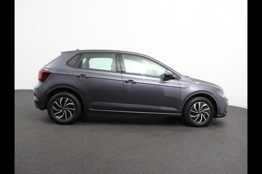 Volkswagen Polo 1.0 TSI DSG Life | Navigatie | Apple Carplay/Android Auto | Climate Control | Digitale Cockpit | Stoelverwarming | Parkeer sensoren | Adaptive Cruise Control | Lichtmetalen Velgen