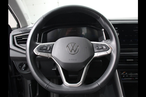 Volkswagen Polo 1.0 TSI DSG Life | Navigatie | Apple Carplay/Android Auto | Climate Control | Digitale Cockpit | Stoelverwarming | Parkeer sensoren | Adaptive Cruise Control | Lichtmetalen Velgen
