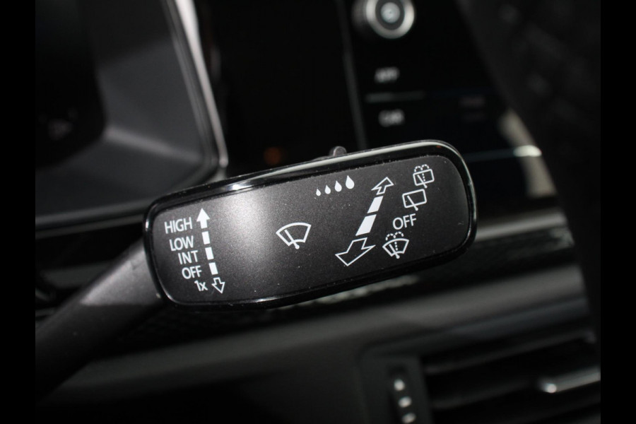 Volkswagen Polo 1.0 TSI DSG Life | Navigatie | Apple Carplay/Android Auto | Climate Control | Digitale Cockpit | Stoelverwarming | Parkeer sensoren | Adaptive Cruise Control | Lichtmetalen Velgen