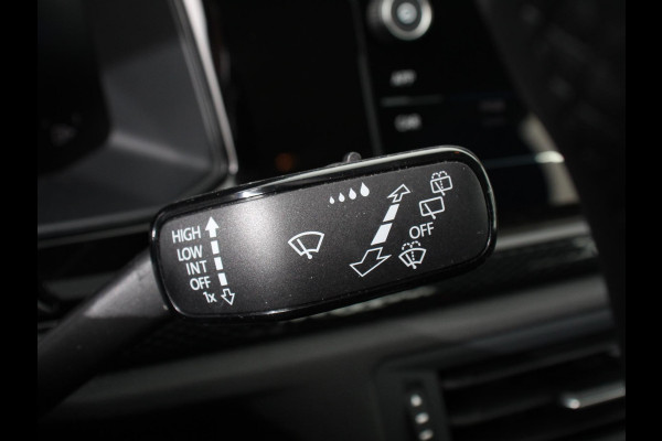 Volkswagen Polo 1.0 TSI DSG Life | Navigatie | Apple Carplay/Android Auto | Climate Control | Digitale Cockpit | Stoelverwarming | Parkeer sensoren | Adaptive Cruise Control | Lichtmetalen Velgen