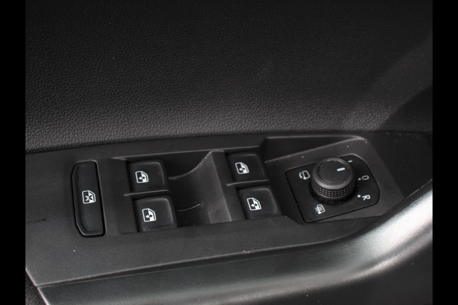 Volkswagen Polo 1.0 TSI DSG Life | Navigatie | Apple Carplay/Android Auto | Climate Control | Digitale Cockpit | Stoelverwarming | Parkeer sensoren | Adaptive Cruise Control | Lichtmetalen Velgen