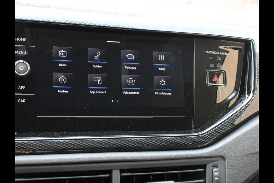 Volkswagen Polo 1.0 TSI DSG Life | Navigatie | Apple Carplay/Android Auto | Climate Control | Digitale Cockpit | Stoelverwarming | Parkeer sensoren | Adaptive Cruise Control | Lichtmetalen Velgen
