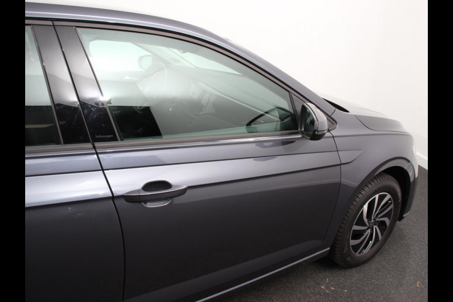 Volkswagen Polo 1.0 TSI DSG Life | Navigatie | Apple Carplay/Android Auto | Climate Control | Digitale Cockpit | Stoelverwarming | Parkeer sensoren | Adaptive Cruise Control | Lichtmetalen Velgen