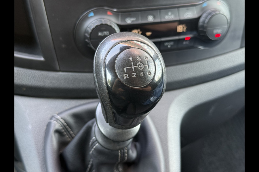 Mercedes-Benz Vito 114 CDI Lang | NL-auto | 1e Eig | Clima | Trekhaak | Sidebars