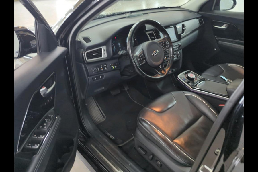 Kia e-Niro ExecutiveLine 64 kWh | Leder | Navi | Camera | JBL |