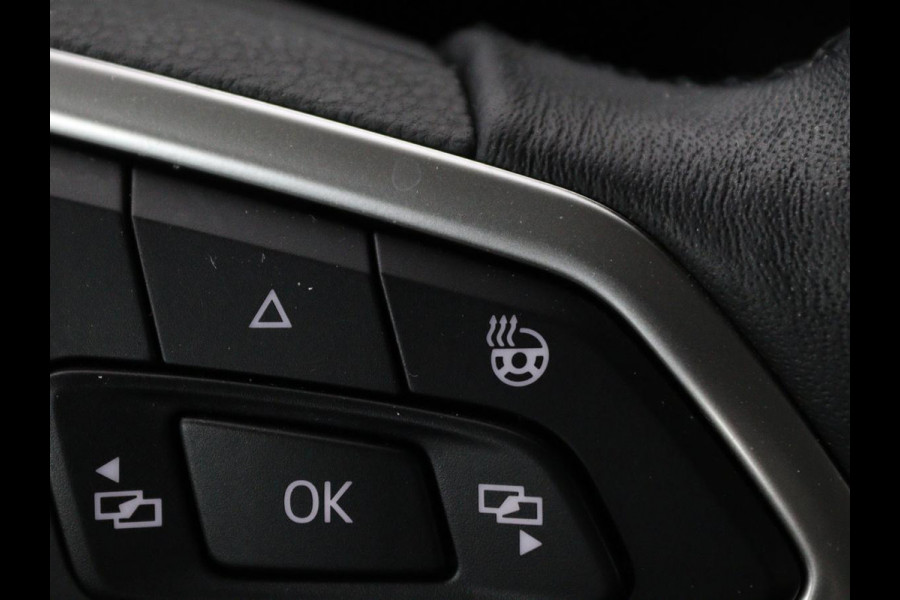 Volkswagen GOLF Variant 1.0 TSI Life Business | Stoel & Stuurverwarming | Memory | Carplay | Adaptive cruise | Sfeerverlichting | PDC