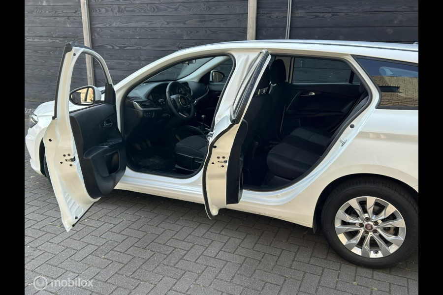 Fiat Tipo 1.4 Street Clima / LM / fm nav / 54.802 KM!!! 12-2019!!