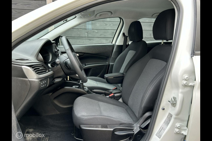 Fiat Tipo 1.4 Street Clima / LM / fm nav / 54.802 KM!!! 12-2019!!